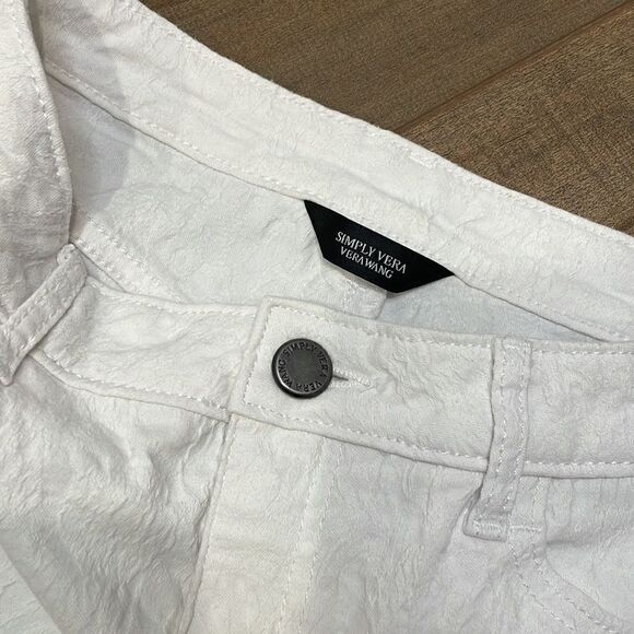 Simply Vera Wang white crinkle denim cropped pants size 2 - Picture 4 of 7